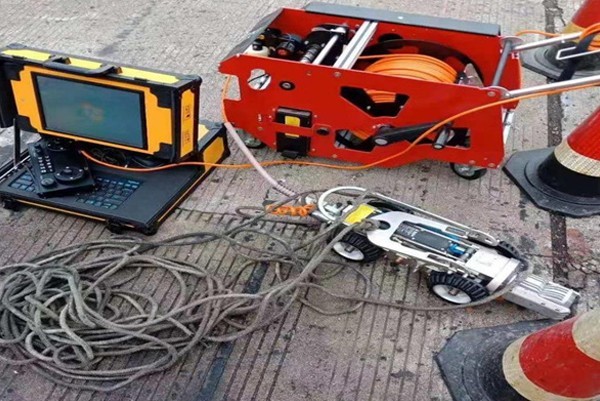 清涧CCTV管道检测机器人